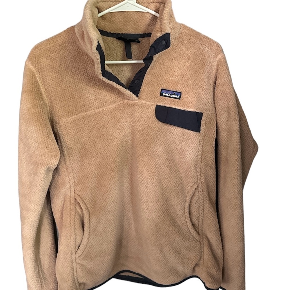 Patagonia pull over Light Salmon Color size L